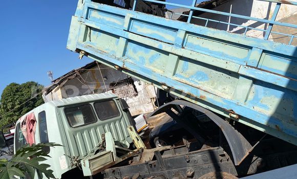 Buy Used Hino Ranger Blue Truck in Maputo in Maputo Buy Used Hino Ranger Blue Truck in Maputo in Maputo