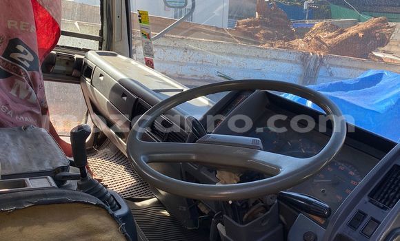 Buy Used Hino Ranger Blue Truck in Maputo in Maputo Buy Used Hino Ranger Blue Truck in Maputo in Maputo