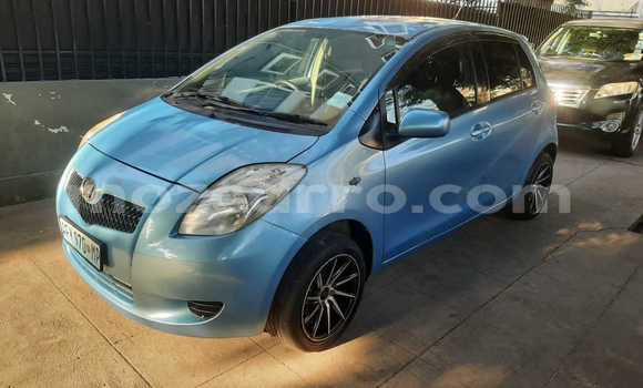 Comprar Usado Toyota Vitz Azul Carro em Maputo em Maputo Comprar Usado Toyota Vitz Azul Carro em Maputo em Maputo