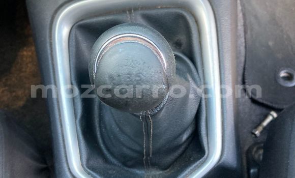 Comprar Usado Toyota Hiluxe Revo Branco Carro em Maputo em Maputo Comprar Usado Toyota Hiluxe Revo Branco Carro em Maputo em Maputo