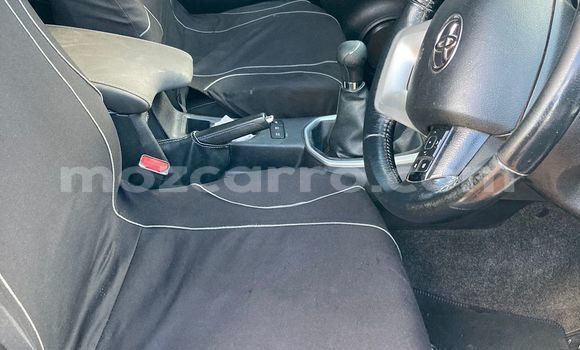 Comprar Usado Toyota Hiluxe Revo Branco Carro em Maputo em Maputo Comprar Usado Toyota Hiluxe Revo Branco Carro em Maputo em Maputo