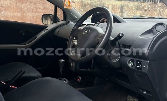 Nunua Ilio tumika Toyota Vitz Bluu Gari ndani ya Maputo nchini Maputo Nunua Ilio tumika Toyota Vitz Bluu Gari ndani ya Maputo nchini Maputo