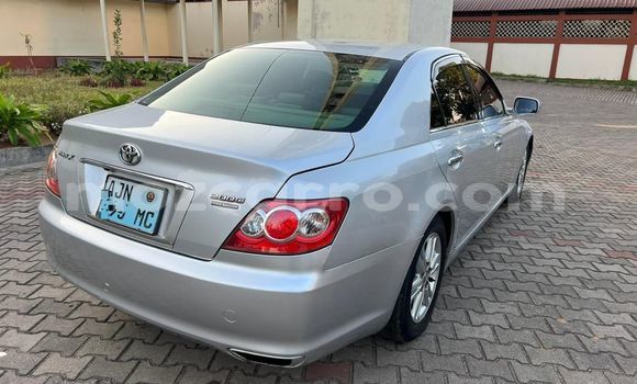 Comprar Usado Toyota Mark X Prata Carro em Maputo em Maputo Comprar Usado Toyota Mark X Prata Carro em Maputo em Maputo