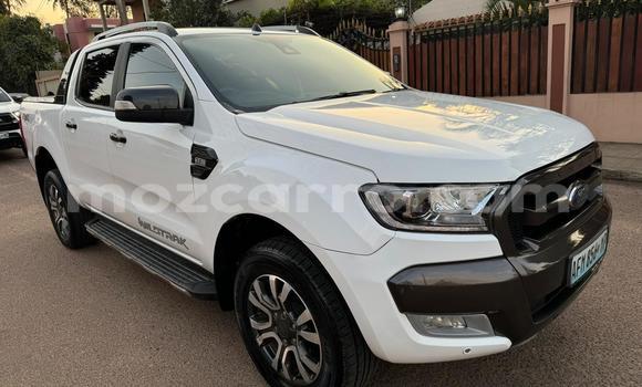 Nunua Ilio tumika Ford Ranger Nyeupe Gari ndani ya Maputo nchini Maputo