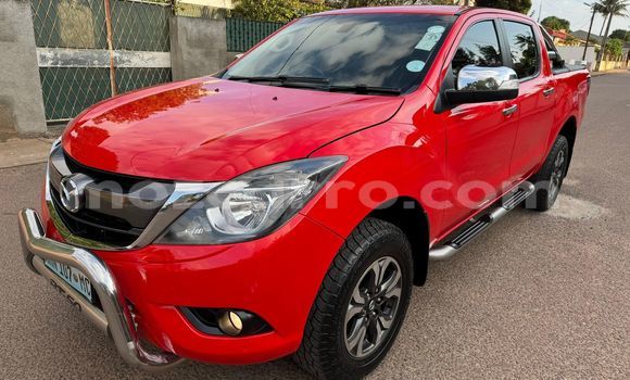 Comprar Novo Mazda BT-50 Vermelho Carro em Maputo em Maputo Comprar Novo Mazda BT-50 Vermelho Carro em Maputo em Maputo