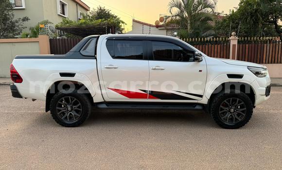 Buy New Toyota Hilux White Car in Maputo in Maputo Buy New Toyota Hilux White Car in Maputo in Maputo