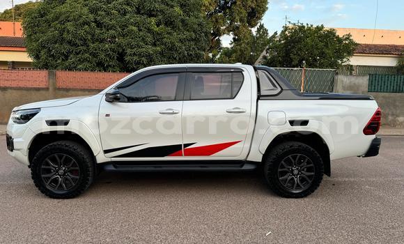 Buy New Toyota Hilux White Car in Maputo in Maputo Buy New Toyota Hilux White Car in Maputo in Maputo