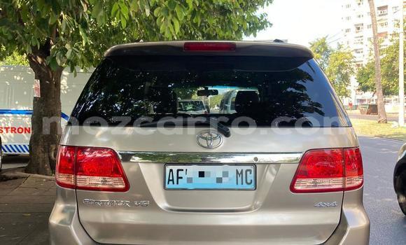 Nunua Ilio tumika Toyota Fortuner Nyingine Gari ndani ya Maputo nchini Maputo Nunua Ilio tumika Toyota Fortuner Nyingine Gari ndani ya Maputo nchini Maputo