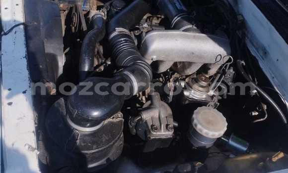 Comprar Usado Isuzu KB Branco Carro em Maputo em Maputo Comprar Usado Isuzu KB Branco Carro em Maputo em Maputo