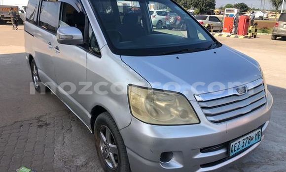 Tenga Tsaru Toyota Noah Zvimwe Mota in Maputo in Maputo