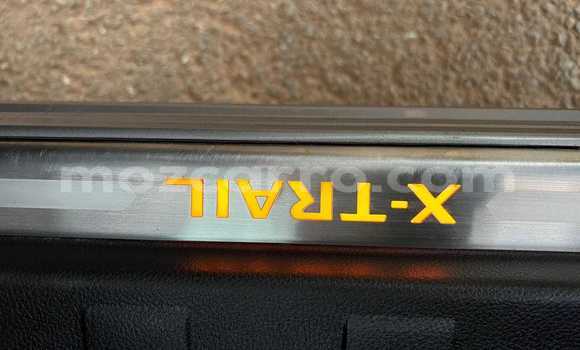 Nunua Ilio tumika Nissan X-Trail Fedha Gari ndani ya Maputo nchini Maputo Nunua Ilio tumika Nissan X-Trail Fedha Gari ndani ya Maputo nchini Maputo