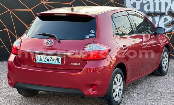Comprar Usado Toyota Auris Vermelho Carro em Maputo em Maputo Comprar Usado Toyota Auris Vermelho Carro em Maputo em Maputo