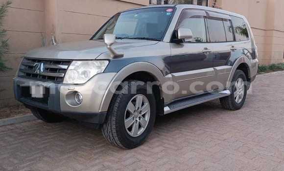 Comprar Usado Mitsubishi Pajero Castanho Carro em Maputo em Maputo Comprar Usado Mitsubishi Pajero Castanho Carro em Maputo em Maputo