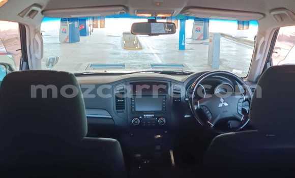 Comprar Usado Mitsubishi Pajero Castanho Carro em Maputo em Maputo Comprar Usado Mitsubishi Pajero Castanho Carro em Maputo em Maputo
