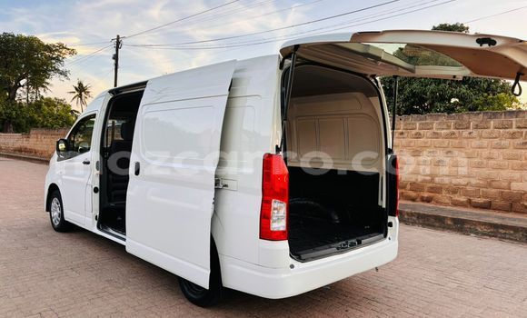 Comprar Usado Toyota Hiace Branco Carro em Maputo em Maputo Comprar Usado Toyota Hiace Branco Carro em Maputo em Maputo
