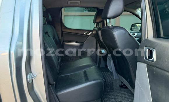 Comprar Usado Mazda BT-50 De outros Carro em Maputo em Maputo Comprar Usado Mazda BT-50 De outros Carro em Maputo em Maputo