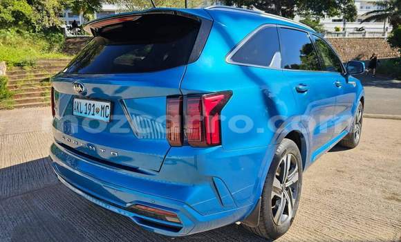 Nunua Ilio tumika Kia Sorento Bluu Gari ndani ya Maputo nchini Maputo Nunua Ilio tumika Kia Sorento Bluu Gari ndani ya Maputo nchini Maputo