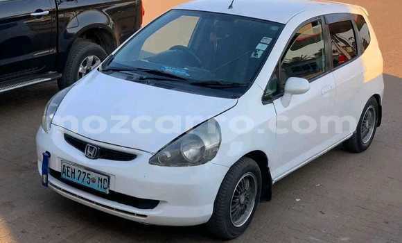 Comprar Usado Honda Fit Branco Carro em Maputo em Maputo Comprar Usado Honda Fit Branco Carro em Maputo em Maputo