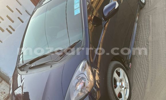 Nunua Ilio tumika Honda Fit Bluu Gari ndani ya Maputo nchini Maputo Nunua Ilio tumika Honda Fit Bluu Gari ndani ya Maputo nchini Maputo