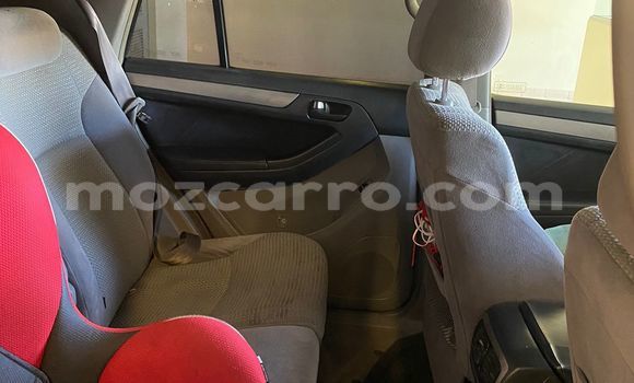 Nunua Ilio tumika Toyota Surf Nyeusi Gari ndani ya Maputo nchini Maputo Nunua Ilio tumika Toyota Surf Nyeusi Gari ndani ya Maputo nchini Maputo