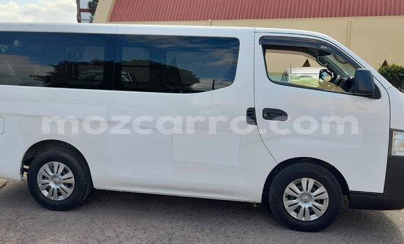 Comprar Usado Nissan Caravan Branco Carro em Maputo em Maputo Comprar Usado Nissan Caravan Branco Carro em Maputo em Maputo