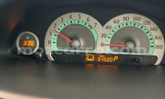 Nunua Ilio tumika Toyota Sienta Bluu Gari ndani ya Maputo nchini Maputo Nunua Ilio tumika Toyota Sienta Bluu Gari ndani ya Maputo nchini Maputo