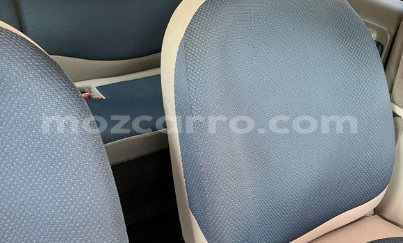 Nunua Ilio tumika Toyota Sienta Bluu Gari ndani ya Maputo nchini Maputo Nunua Ilio tumika Toyota Sienta Bluu Gari ndani ya Maputo nchini Maputo