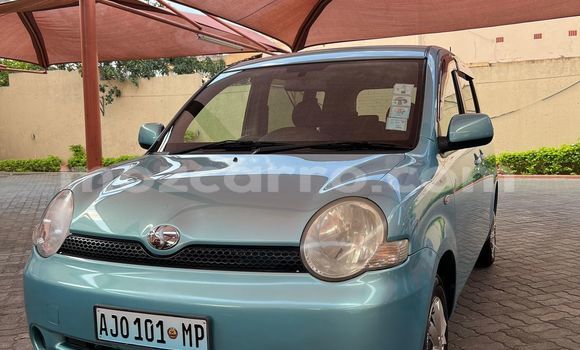 Nunua Ilio tumika Toyota Sienta Bluu Gari ndani ya Maputo nchini Maputo Nunua Ilio tumika Toyota Sienta Bluu Gari ndani ya Maputo nchini Maputo