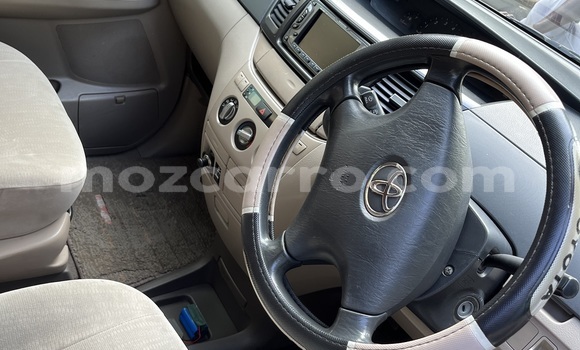 Comprar Usado Toyota Noah De outros Carro em Maputo em Maputo Comprar Usado Toyota Noah De outros Carro em Maputo em Maputo