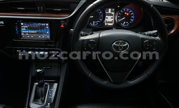 Comprar Novo Toyota Auris Branco Carro em Maputo em Maputo Comprar Novo Toyota Auris Branco Carro em Maputo em Maputo