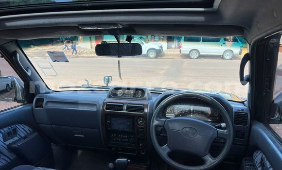 Buy Used Toyota Land Cruiser Prado Green Car in Maputo in Maputo Buy Used Toyota Land Cruiser Prado Green Car in Maputo in Maputo