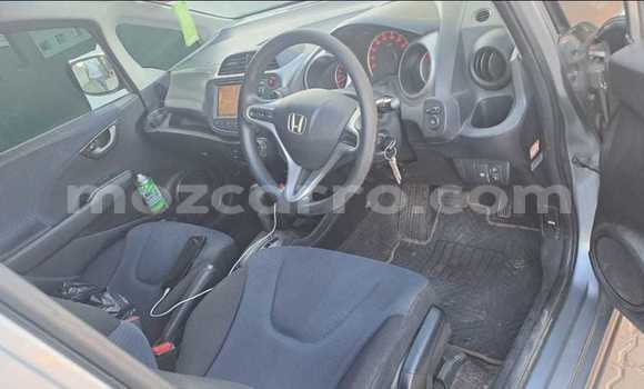 Comprar Usado Honda Fit De outros Carro em Maputo em Maputo Comprar Usado Honda Fit De outros Carro em Maputo em Maputo