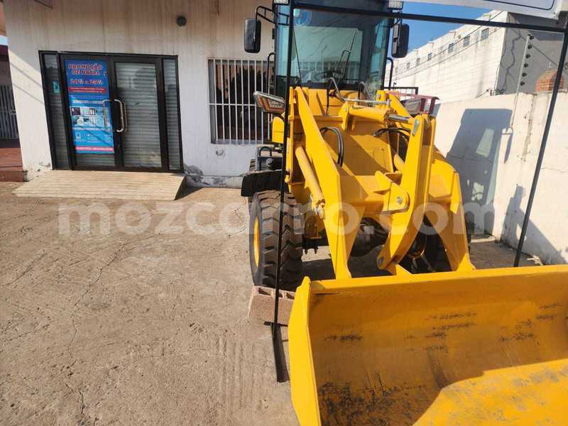 Big with watermark alpina b12 maputo maputo 24950