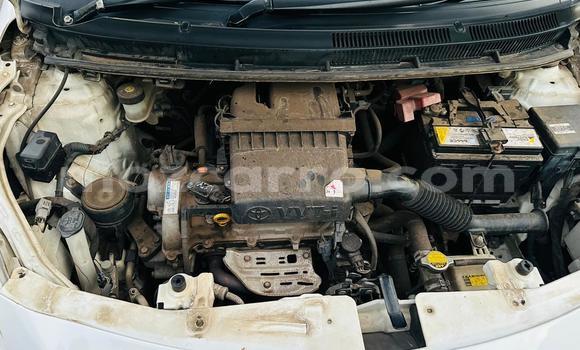 Nunua Ilio tumika Toyota Belta Nyeupe Gari ndani ya Maputo nchini Maputo Nunua Ilio tumika Toyota Belta Nyeupe Gari ndani ya Maputo nchini Maputo