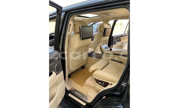 Nunua Imported Lexus LX Nyeusi Gari ndani ya Import - Dubai nchini Cabo Delgado Nunua Imported Lexus LX Nyeusi Gari ndani ya Import - Dubai nchini Cabo Delgado