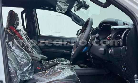 Tenga Tsaru Toyota Hiluxe Revo Chena Mota in Maputo in Maputo Tenga Tsaru Toyota Hiluxe Revo Chena Mota in Maputo in Maputo