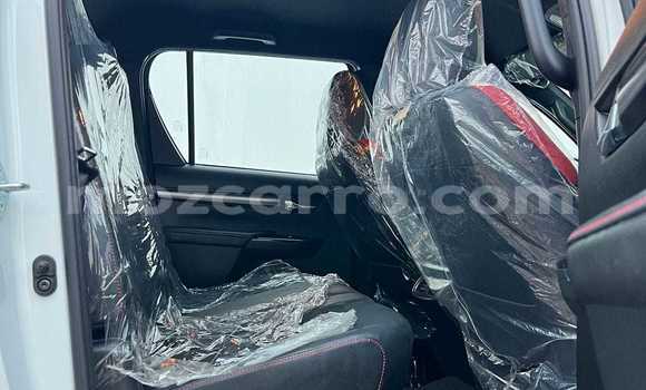 Tenga Tsaru Toyota Hiluxe Revo Chena Mota in Maputo in Maputo Tenga Tsaru Toyota Hiluxe Revo Chena Mota in Maputo in Maputo