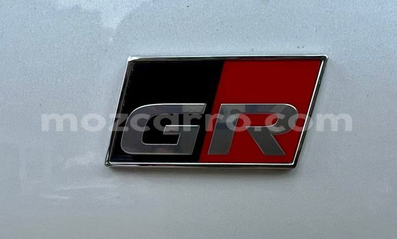 Tenga Tsaru Toyota Hiluxe Revo Chena Mota in Maputo in Maputo Tenga Tsaru Toyota Hiluxe Revo Chena Mota in Maputo in Maputo