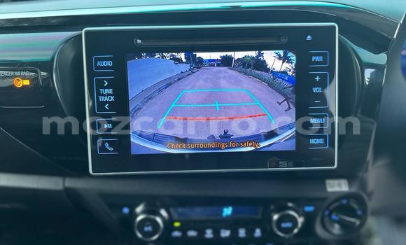 Comprar Usado Toyota Hiluxe Revo Branco Carro em Maputo em Maputo Comprar Usado Toyota Hiluxe Revo Branco Carro em Maputo em Maputo