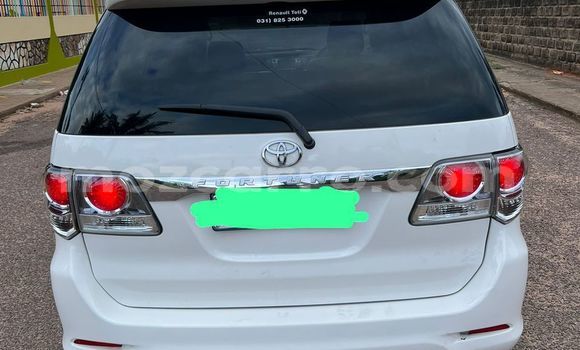 Buy Used Toyota Fortuner White Car in Maputo in Maputo Buy Used Toyota Fortuner White Car in Maputo in Maputo