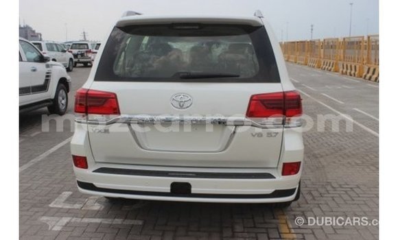 Buy Import Toyota Land Cruiser White Car in Import - Dubai in Cabo Delgado Buy Import Toyota Land Cruiser White Car in Import - Dubai in Cabo Delgado
