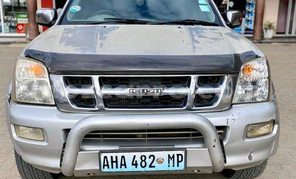 Comprar Usado Isuzu D-MAX De outros Carro em Maputo em Maputo Comprar Usado Isuzu D-MAX De outros Carro em Maputo em Maputo