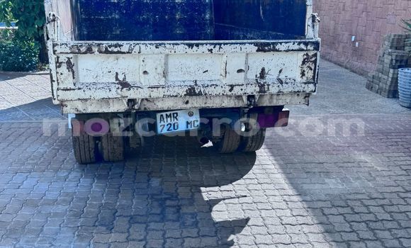 Buy Used Toyota Dyna White Truck in Maputo in Maputo Buy Used Toyota Dyna White Truck in Maputo in Maputo