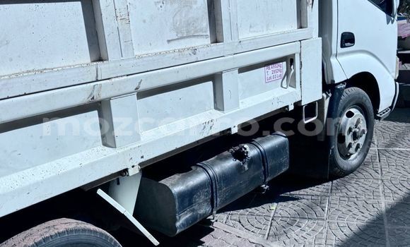 Buy Used Toyota Dyna White Truck in Maputo in Maputo Buy Used Toyota Dyna White Truck in Maputo in Maputo