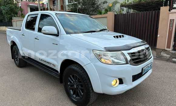 Comprar Usado Toyota Hilux Branco Carro em Maputo em Maputo Comprar Usado Toyota Hilux Branco Carro em Maputo em Maputo