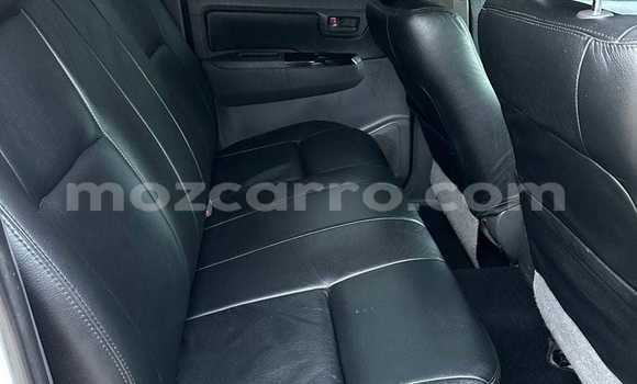 Comprar Usado Toyota Hilux Branco Carro em Maputo em Maputo Comprar Usado Toyota Hilux Branco Carro em Maputo em Maputo
