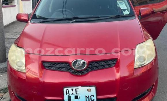 Nunua Ilio tumika Toyota Auris Nyekundu Gari ndani ya Maputo nchini Maputo