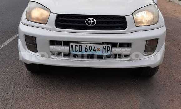 Comprar Usado Toyota RAV4 Branco Carro em Maputo em Maputo Comprar Usado Toyota RAV4 Branco Carro em Maputo em Maputo