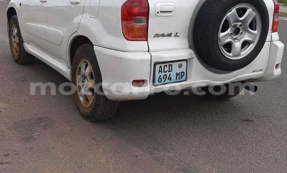 Comprar Usado Toyota RAV4 Branco Carro em Maputo em Maputo Comprar Usado Toyota RAV4 Branco Carro em Maputo em Maputo