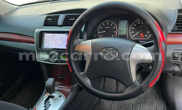 Tenga Tsaru Toyota Allion Sirivha Mota in Maputo in Maputo Tenga Tsaru Toyota Allion Sirivha Mota in Maputo in Maputo